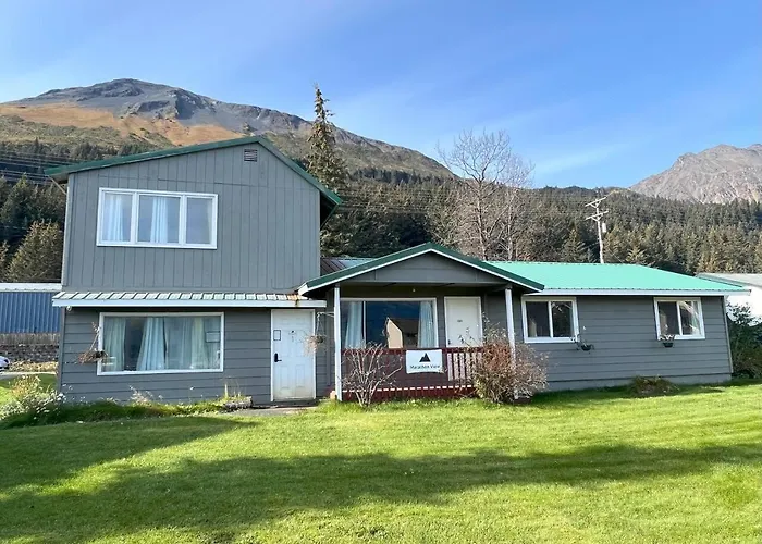 Halibut House Unit 4